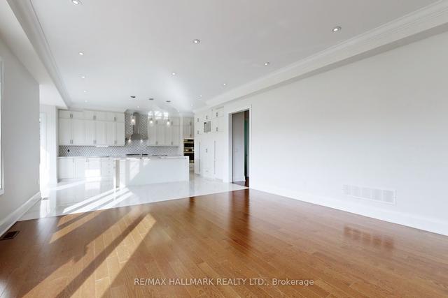51a Puccini Dr, House detached with 4 bedrooms, 5 bathrooms and 4 parking in Richmond Hill ON | Image 3