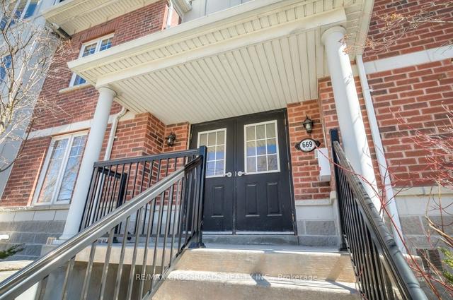 23 - 669d Warden Ave, Townhouse with 3 bedrooms, 2 bathrooms and 2 parking in Toronto ON | Image 23