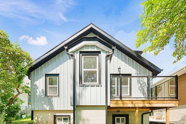 1012 Drury Avenue Ne, House detached with 3 bedrooms, 3 bathrooms and 4 parking in Calgary AB | Image 1