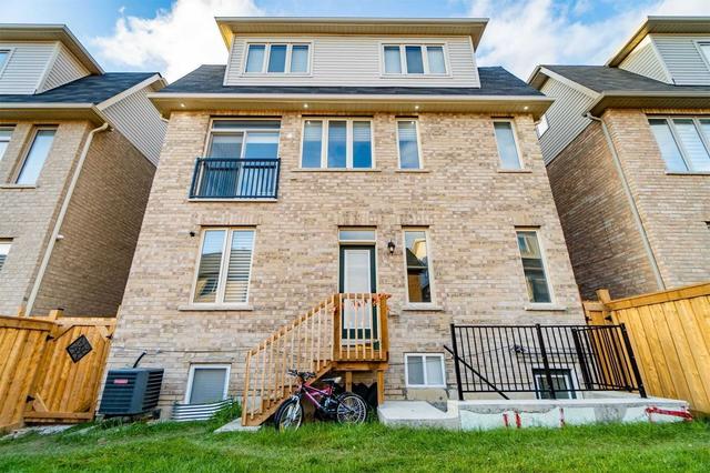 49 Geranium Cres, House detached with 5 bedrooms, 6 bathrooms and 6 parking in Brampton ON | Image 35