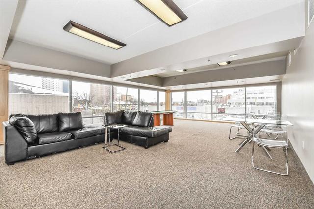 703 - 8 Hickory St W, Condo with 5 bedrooms, 5 bathrooms and 0 parking in Waterloo ON | Image 15