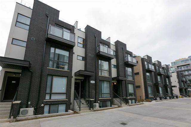 122 - 32 Fieldway Rd, Townhouse with 1 bedrooms, 1 bathrooms and 1 parking in Toronto ON | Image 12