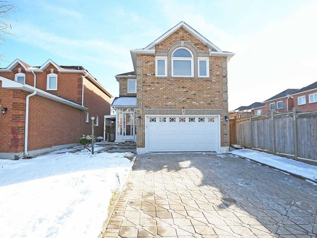 23 Ravenscliffe Crt, House detached with 4 bedrooms, 4 bathrooms and 6 parking in Brampton ON | Image 33
