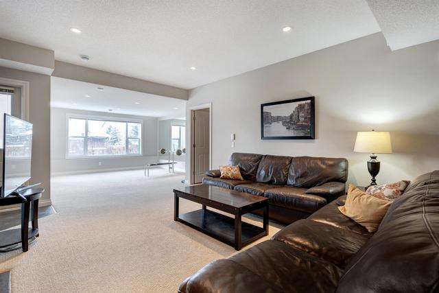 74 Aspen Stone Terrace Sw, House detached with 4 bedrooms, 3 bathrooms and 4 parking in Calgary AB | Image 30