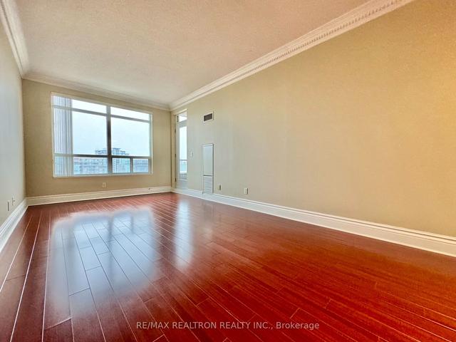 lph3 - 37 Galleria Pkwy, Condo with 2 bedrooms, 2 bathrooms and 1 parking in Markham ON | Image 17