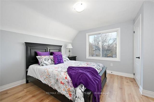 213 East 28th St, House detached with 4 bedrooms, 3 bathrooms and 3 parking in Hamilton ON | Image 13