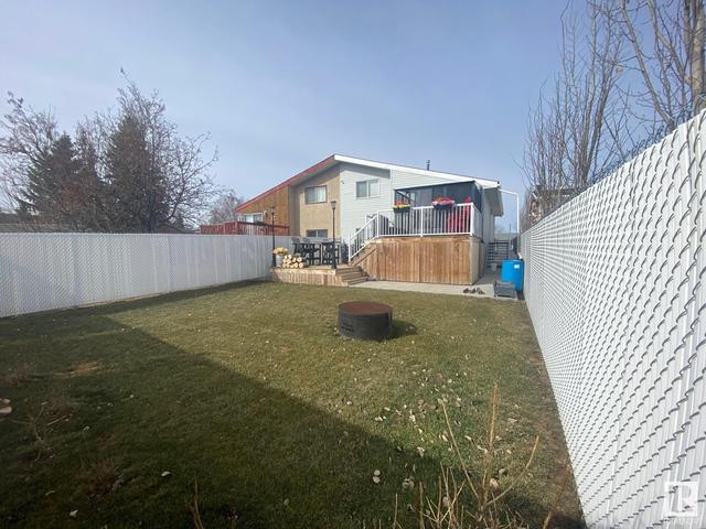 119 Centennial Dr, House semidetached with 3 bedrooms, 2 bathrooms and null parking in Wetaskiwin AB | Image 36