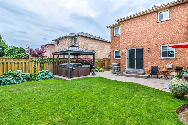 527 Fothergill Blvd, House detached with 3 bedrooms, 3 bathrooms and 4 parking in Burlington ON | Image 32