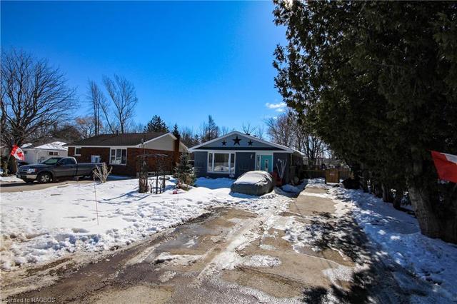 95 Susan Street, House detached with 3 bedrooms, 1 bathrooms and null parking in Meaford ON | Image 8