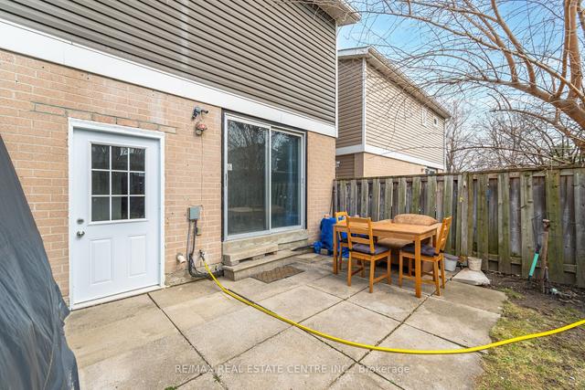 4 Grand River Crt, House detached with 3 bedrooms, 4 bathrooms and 3 parking in Brampton ON | Image 27