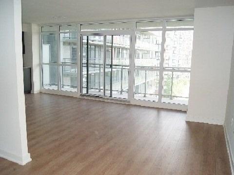 601 - 775 King St W, Condo with 2 bedrooms, 1 bathrooms and 1 parking in Toronto ON | Image 13