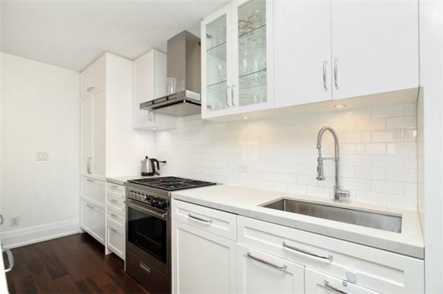 309 - 25 Malcolm Rd, Condo with 3 bedrooms, 2 bathrooms and 1 parking in Toronto ON | Image 8