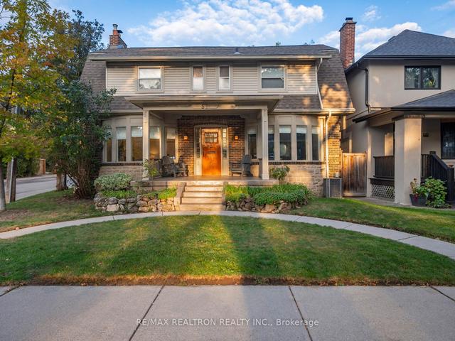 57 Glenholme Ave, House detached with 5 bedrooms, 3 bathrooms and 2 parking in Toronto ON | Image 12