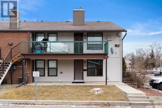 122 Gore Place, Condo with 2 bedrooms, 1 bathrooms and null parking in Regina SK | Image 3