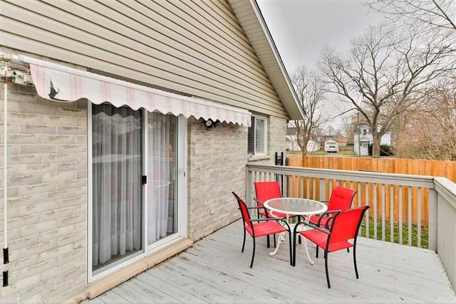 3640 Aberdeen St, House detached with 2 bedrooms, 2 bathrooms and 5 parking in Niagara Falls ON | Image 14