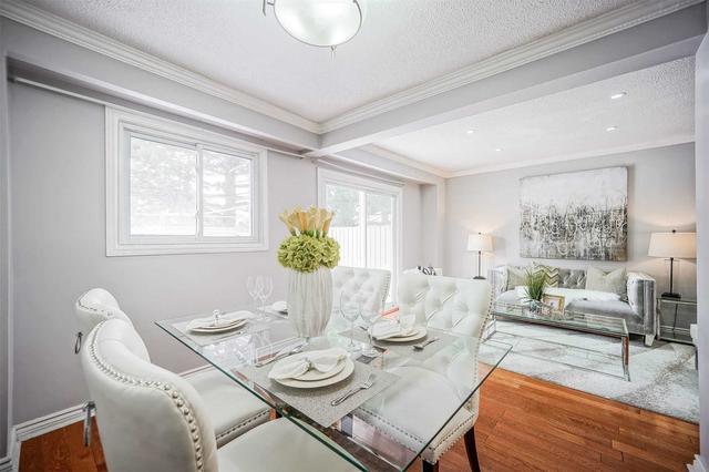 81 - 151 L'amoreaux Dr, Townhouse with 3 bedrooms, 2 bathrooms and 2 parking in Toronto ON | Image 7