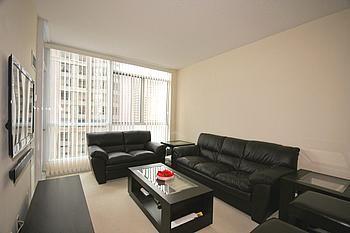 2001 - 225 Webb Dr, Condo with 1 bedrooms, 1 bathrooms and 1 parking in Mississauga ON | Image 3