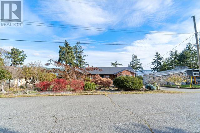 1424 Seaspray Blvd, House detached with 5 bedrooms, 3 bathrooms and 5 parking in Nanaimo A BC | Image 79