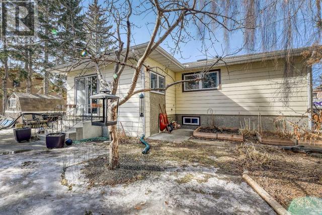 5924 Bow Crescent Nw, House detached with 4 bedrooms, 2 bathrooms and 4 parking in Calgary AB | Image 42