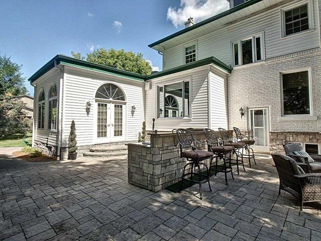 34 Ava Rd, House detached with 4 bedrooms, 5 bathrooms and 9 parking in Brantford ON | Image 28