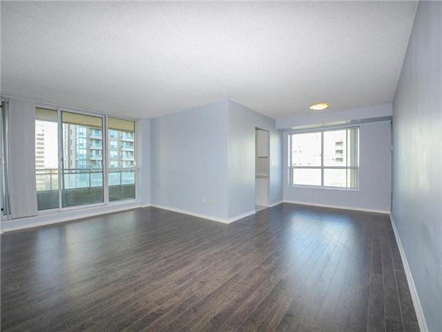 1003 - 29 Pemberton Ave, Condo with 2 bedrooms, 2 bathrooms and 1 parking in Toronto ON | Image 2