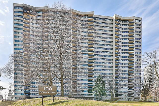 1403 - 100 Echo Pt, Condo with 3 bedrooms, 2 bathrooms and 1 parking in Toronto ON | Image 1