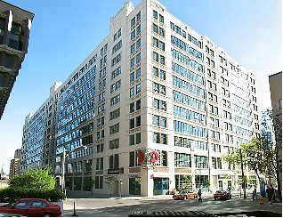 862 - 155 Dalhousie St, Condo with 2 bedrooms, 2 bathrooms and 1 parking in Toronto ON | Image 1