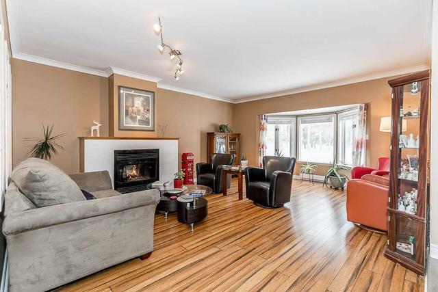 2423 Sunnidale Rd, House detached with 6 bedrooms, 3 bathrooms and 12 parking in Springwater ON | Image 36
