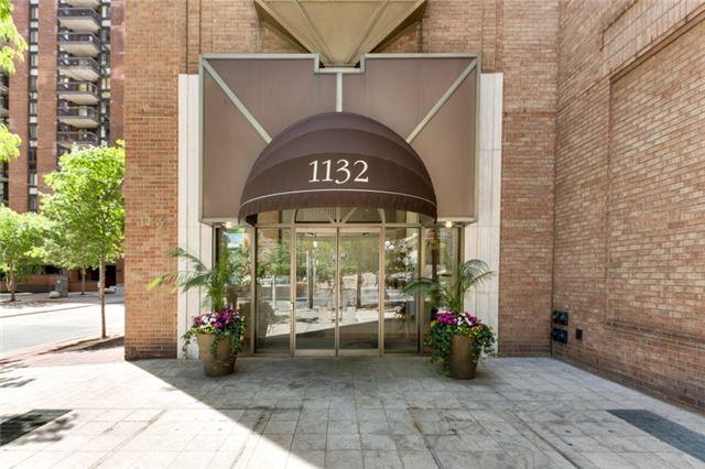 1001 - 1132 Bay St, Condo with 3 bedrooms, 3 bathrooms and 1 parking in Toronto ON | Image 19