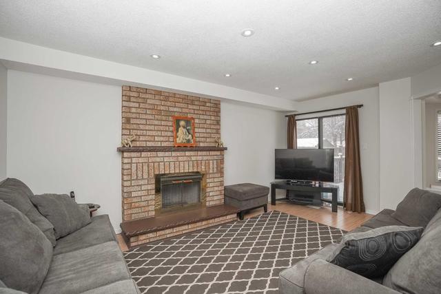 6 Lord Simcoe Dr, House detached with 4 bedrooms, 4 bathrooms and 5 parking in Brampton ON | Image 36