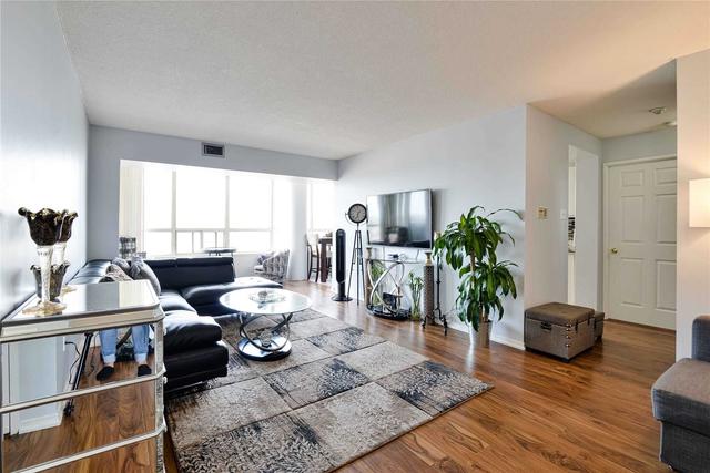 2105 - 400 Webb Dr, Condo with 2 bedrooms, 2 bathrooms and 1 parking in Mississauga ON | Image 37