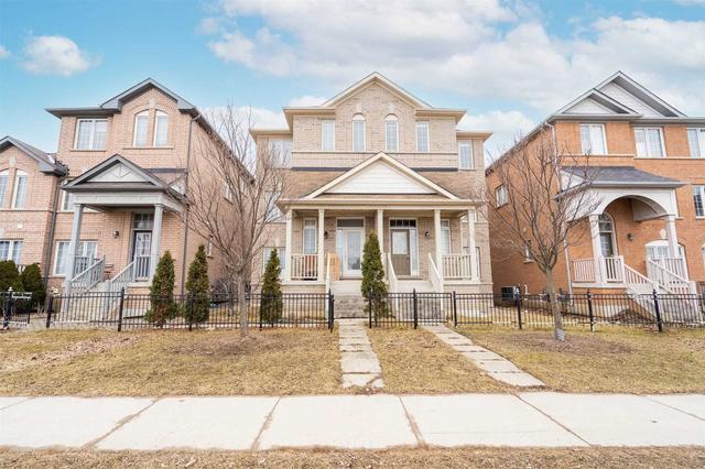 42 Old Oak Lane, House semidetached with 3 bedrooms, 4 bathrooms and 3 parking in Markham ON | Image 1