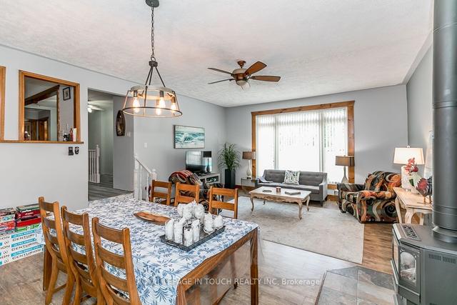 2 Ojibway Crt, House detached with 2 bedrooms, 2 bathrooms and 2 parking in Tiny ON | Image 4