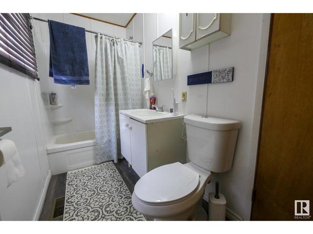 803 8 St, House detached with 3 bedrooms, 1 bathrooms and null parking in Norris Beach AB | Image 26