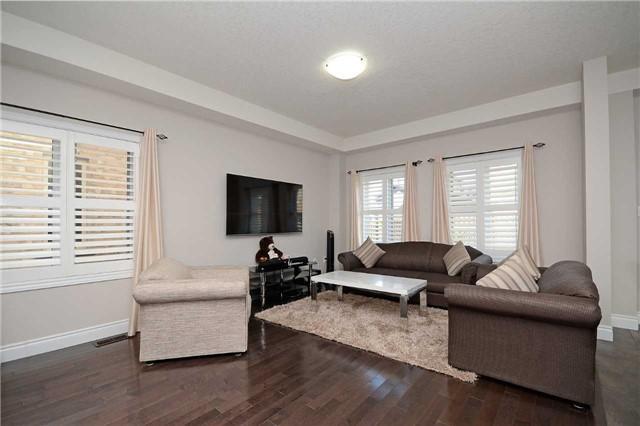 94 Eden Oak Tr, House detached with 3 bedrooms, 3 bathrooms and 2 parking in Kitchener ON | Image 7