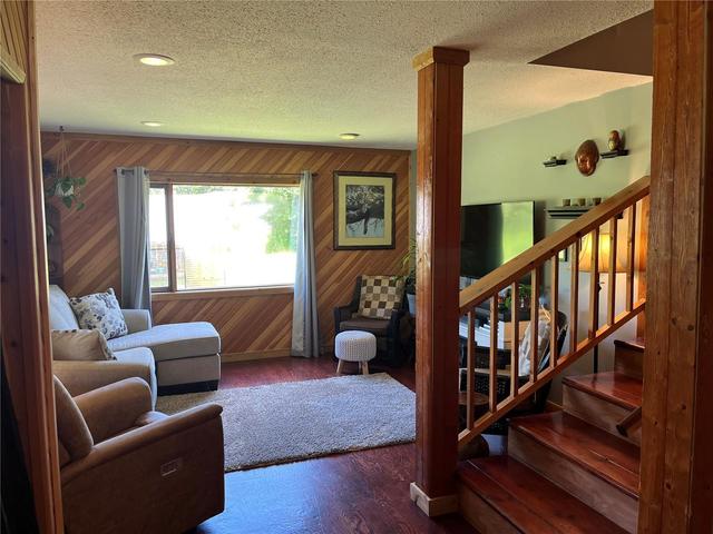 4078 Mizon Road, House detached with 4 bedrooms, 2 bathrooms and 19 parking in Columbia Shuswap E BC | Image 35