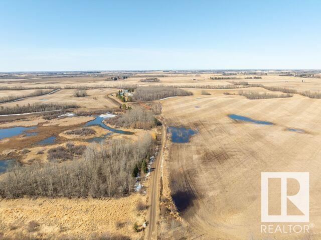 56308 Rge Rd 240, House detached with 3 bedrooms, 2 bathrooms and null parking in Bon Accord AB | Image 16