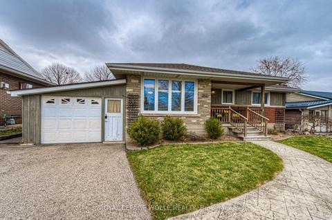 1309 Mary Ave, House detached with 3 bedrooms, 2 bathrooms and 7 parking in Cambridge ON | Card Image