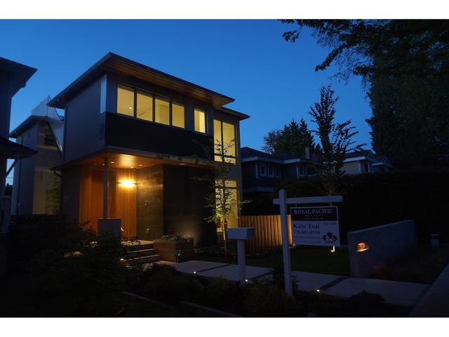 4547 W 13th Avenue, House detached with 4 bedrooms, 4 bathrooms and null parking in Vancouver BC | Image 33