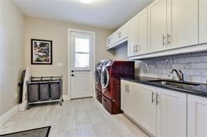 95 Stokes Tr, House detached with 3 bedrooms, 4 bathrooms and 9 parking in Milton ON | Image 12