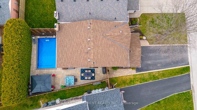 4114 Costello Crt, House detached with 3 bedrooms, 4 bathrooms and 5 parking in Burlington ON | Image 35
