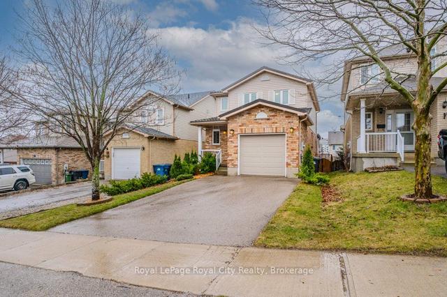 73 Fleming Rd, House attached with 3 bedrooms, 3 bathrooms and 3 parking in Guelph ON | Image 23