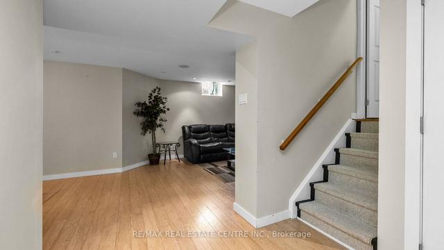 1494 Marshall Cres, House detached with 4 bedrooms, 3 bathrooms and 4 parking in Milton ON | Image 28