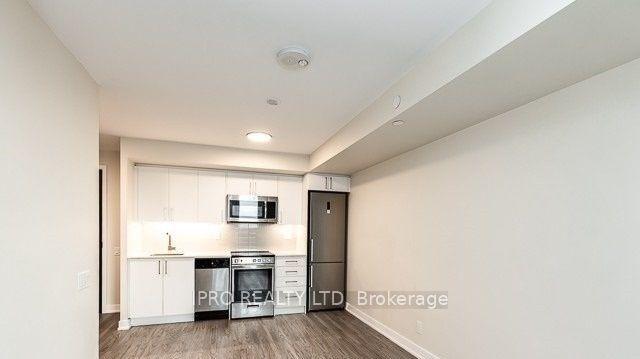 1409 - 38 Monte Kwinter Crt, Condo with 2 bedrooms, 1 bathrooms and 1 parking in Toronto ON | Image 2