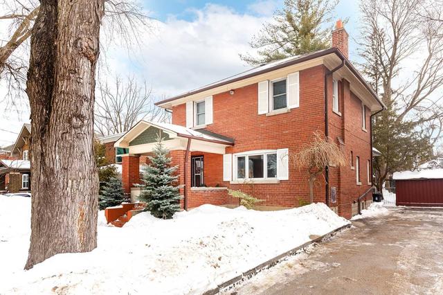 31 Poyntz Ave, House detached with 3 bedrooms, 2 bathrooms and 8 parking in Toronto ON | Image 10