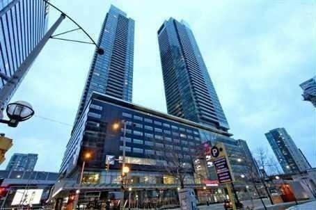 2306 - 55 Bremner Blvd, Condo with 1 bedrooms, 1 bathrooms and null parking in Toronto ON | Image 1