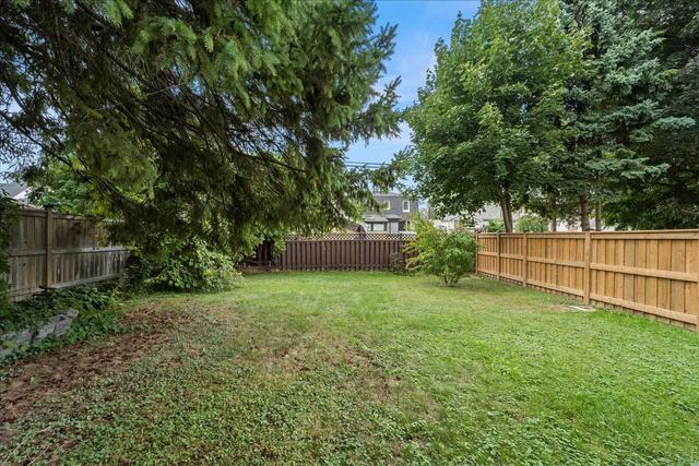 61 Harewood Ave, House detached with 3 bedrooms, 1 bathrooms and 4 parking in Toronto ON | Image 20