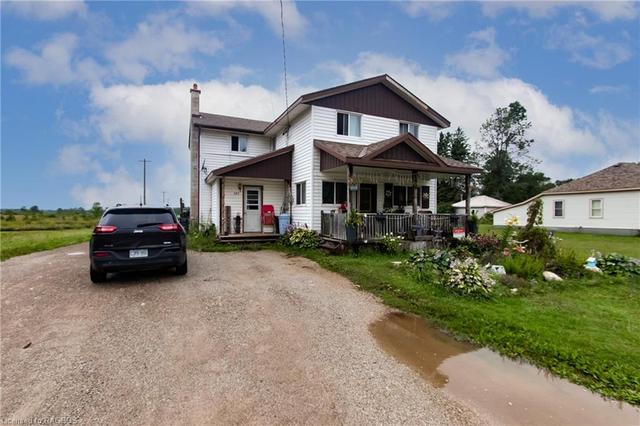 482 Dawson Street, House detached with 4 bedrooms, 2 bathrooms and 6 parking in South Bruce Peninsula ON | Image 1