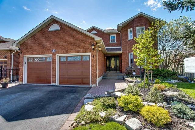 42 William Stephenson Dr, House detached with 4 bedrooms, 4 bathrooms and 4 parking in Whitby ON | Image 1