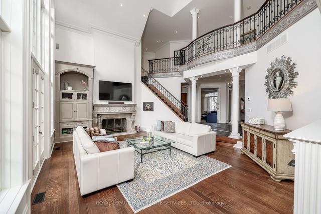17 Bayview Ridge, House detached with 7 bedrooms, 7 bathrooms and 8 parking in Toronto ON | Image 8
